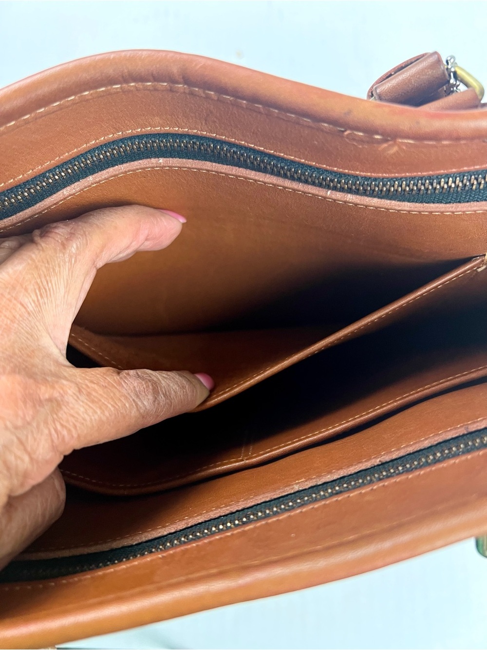 Vintage Coach British Tan Tote Bag Made in New York City USA - Picture 15 of 16